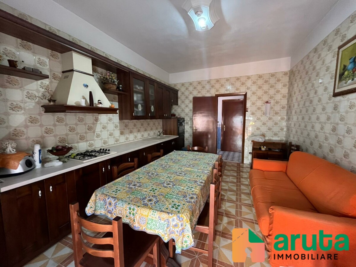 Pachino - Via Francesco Caruso (22)