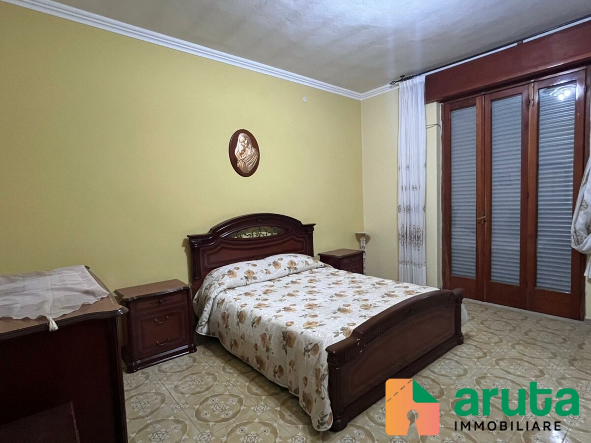 Pachino - Via Francesco Caruso (32)