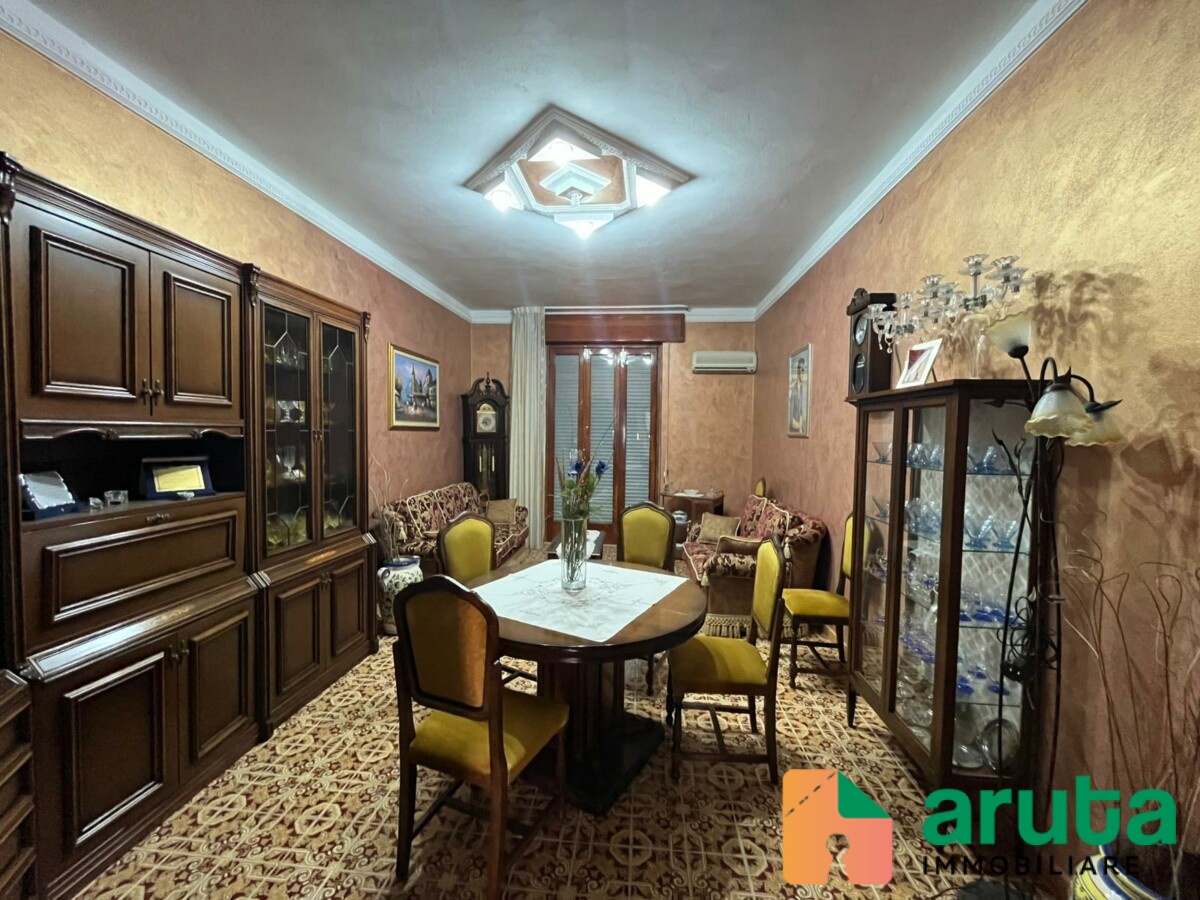 Pachino - Via Francesco Caruso (40)