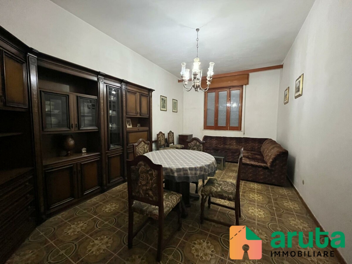 Pachino - Via Francesco Caruso (52)