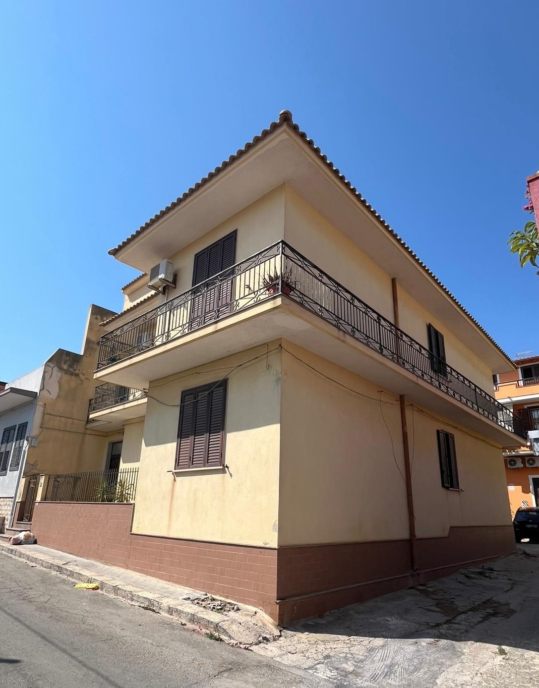 Pachino - Via Francesco Caruso (8)