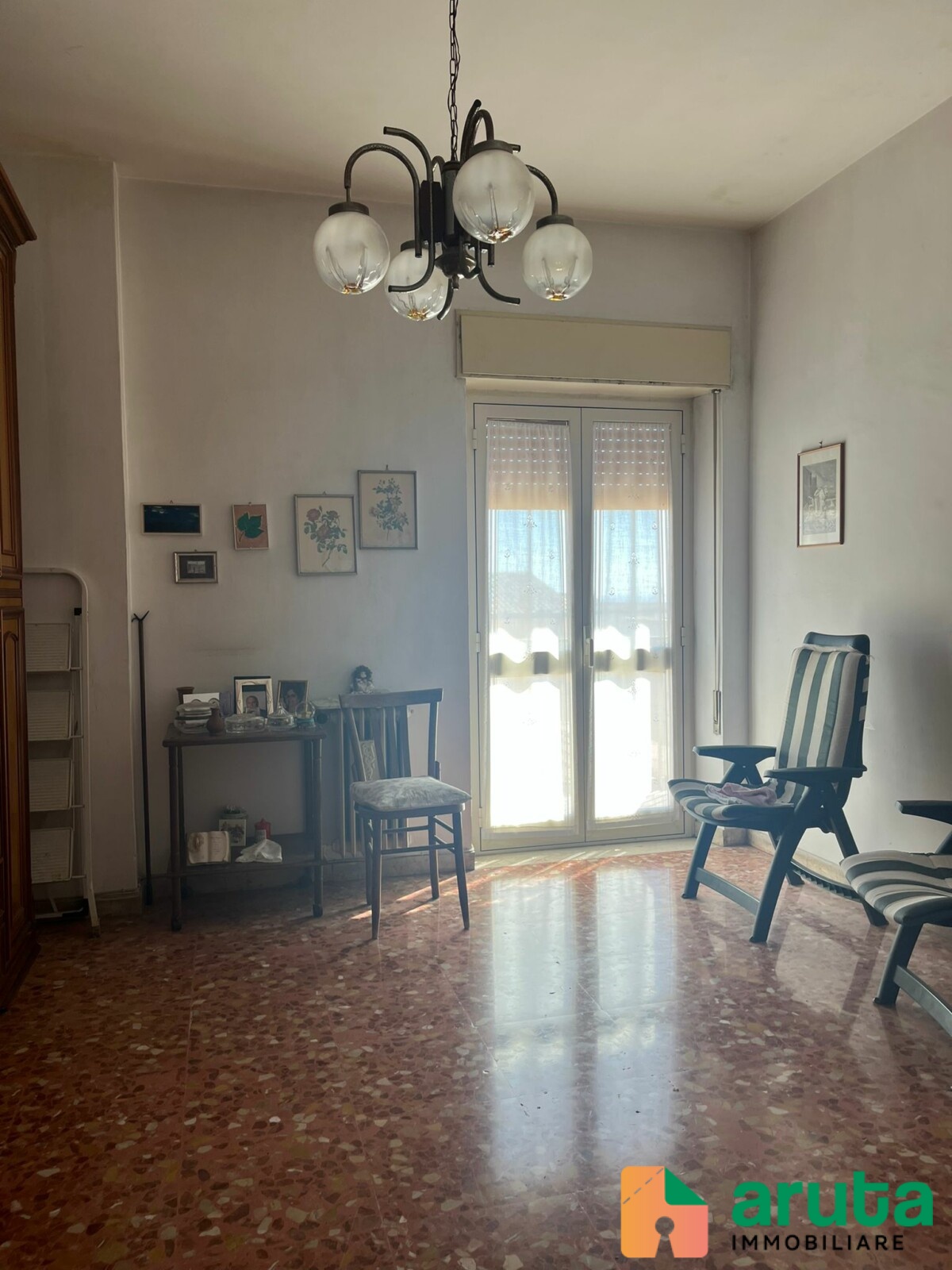 Noto - Via Ugo Lago (19)