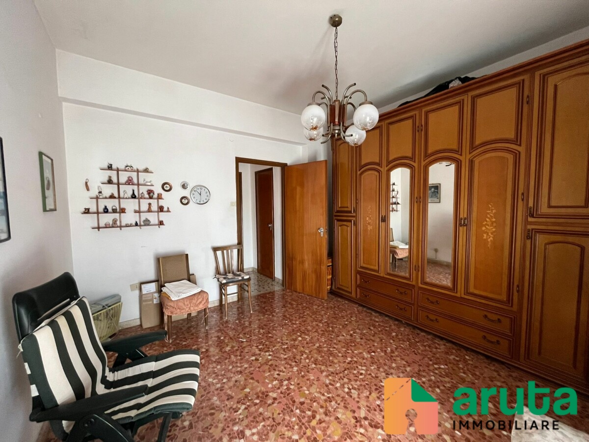 Noto - Via Ugo Lago (24)