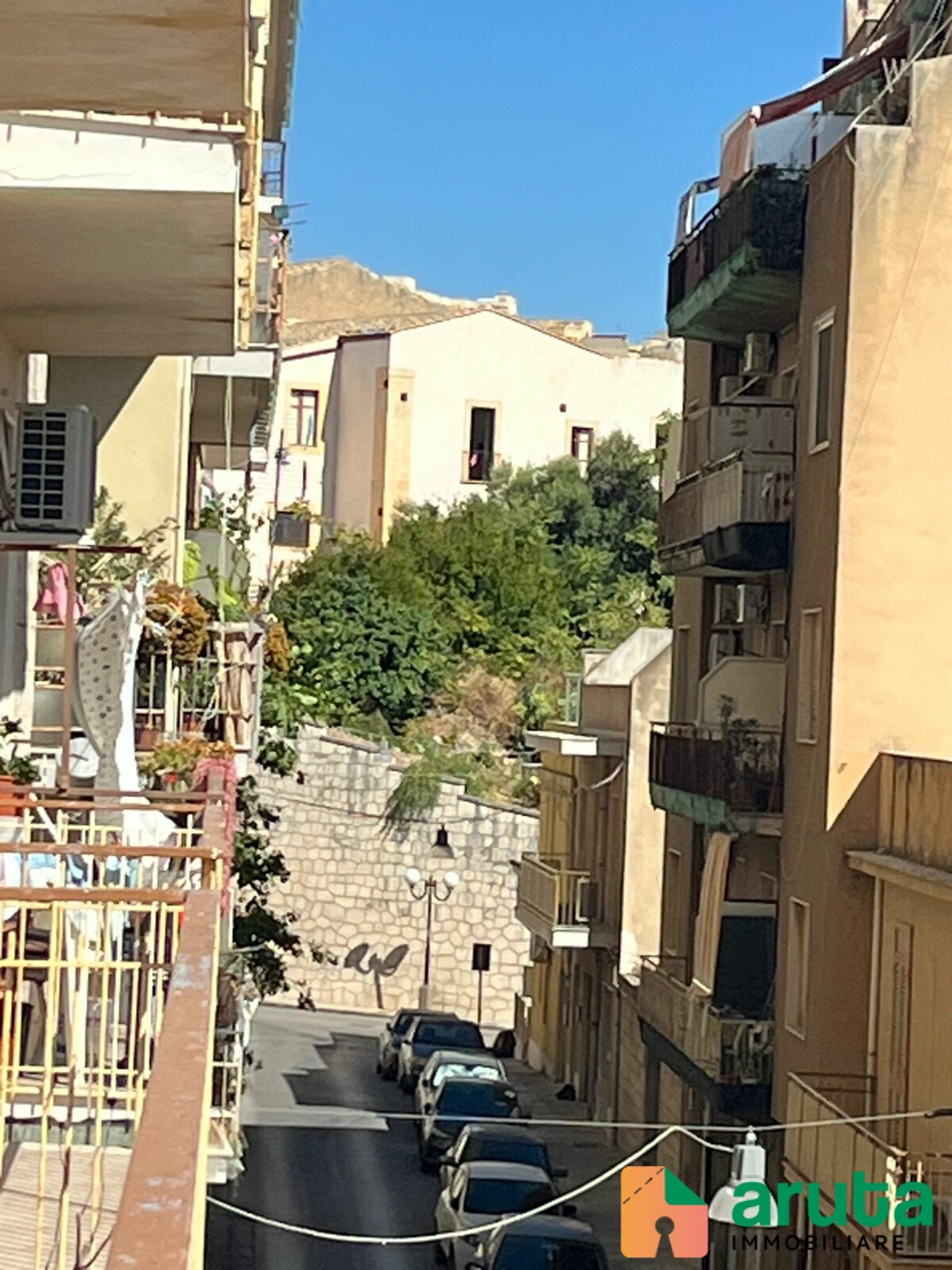 Noto - Via Ugo Lago (8)