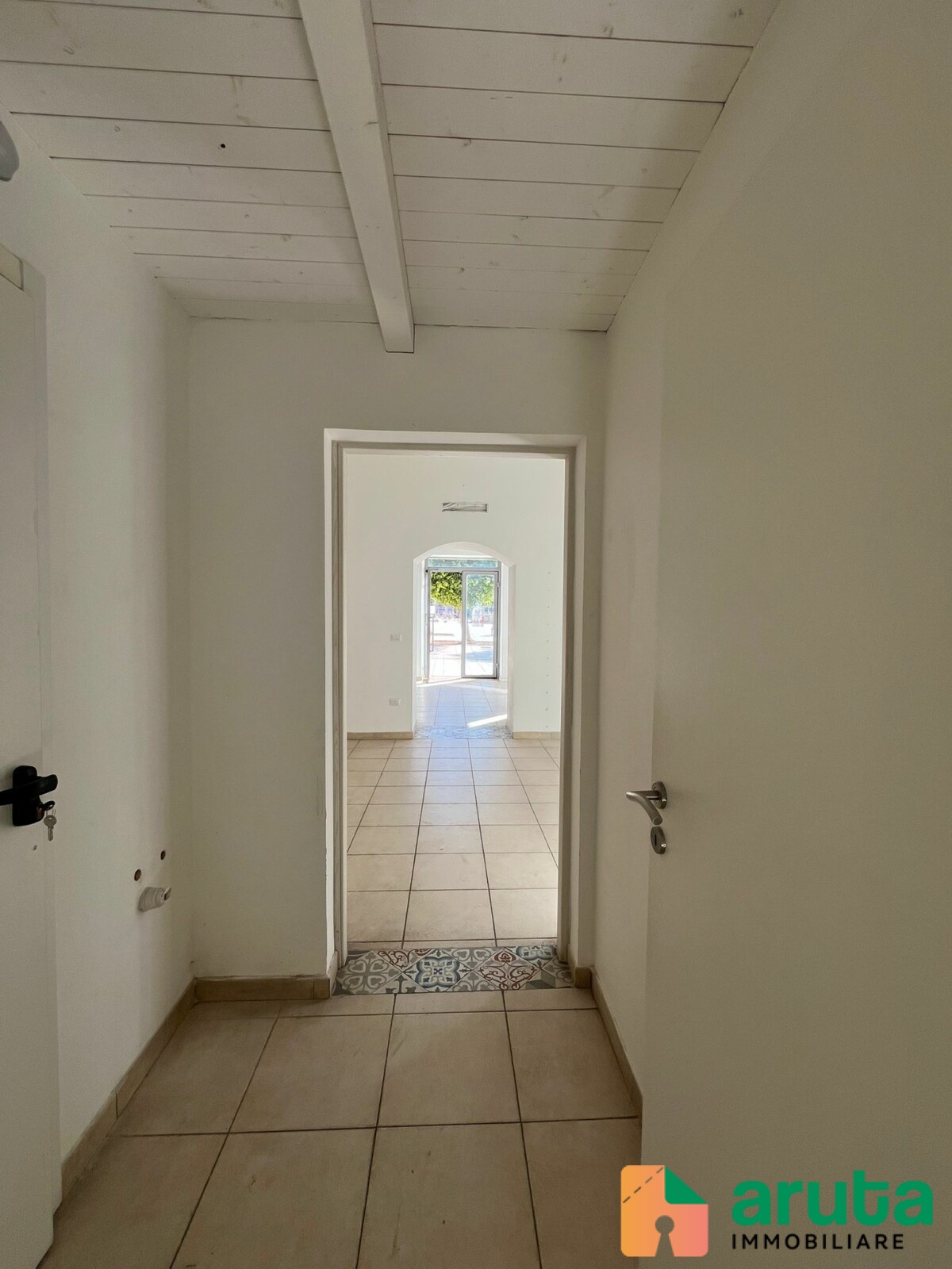 Pachino - Piazza Vittorio Emanuele angolo corso Nunzio Costa (10)