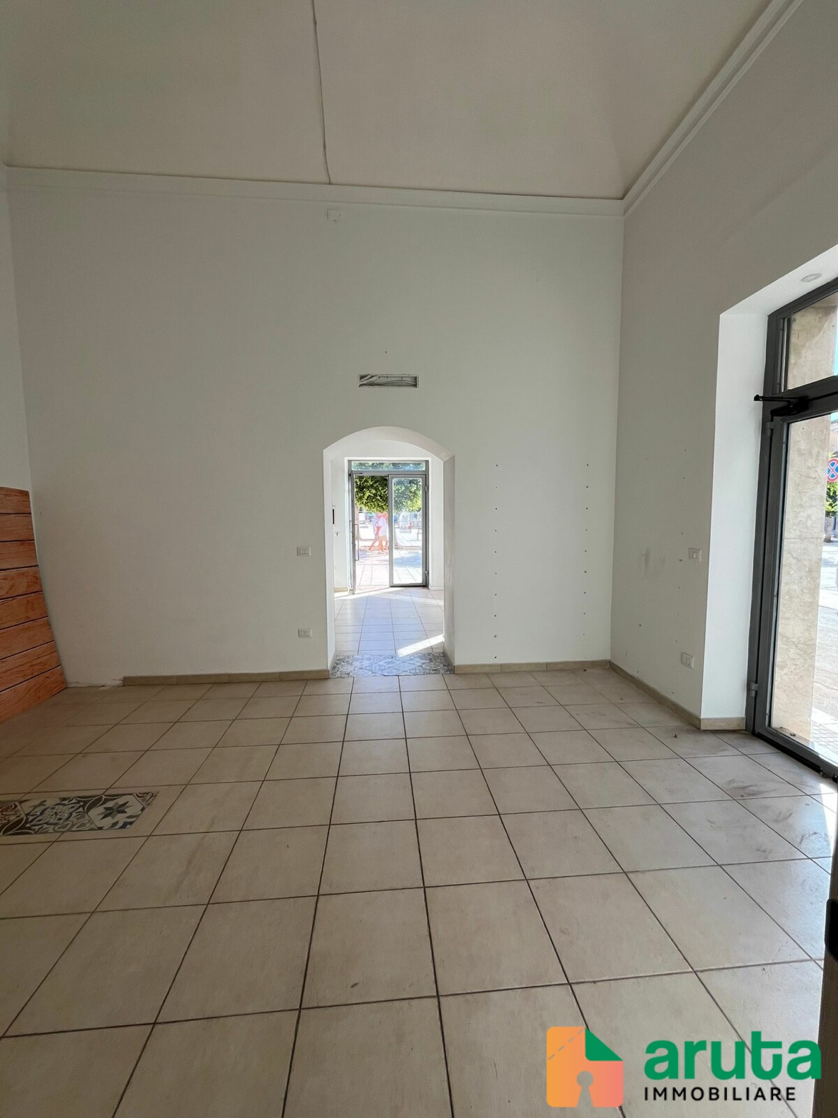 Pachino - Piazza Vittorio Emanuele angolo corso Nunzio Costa (13)