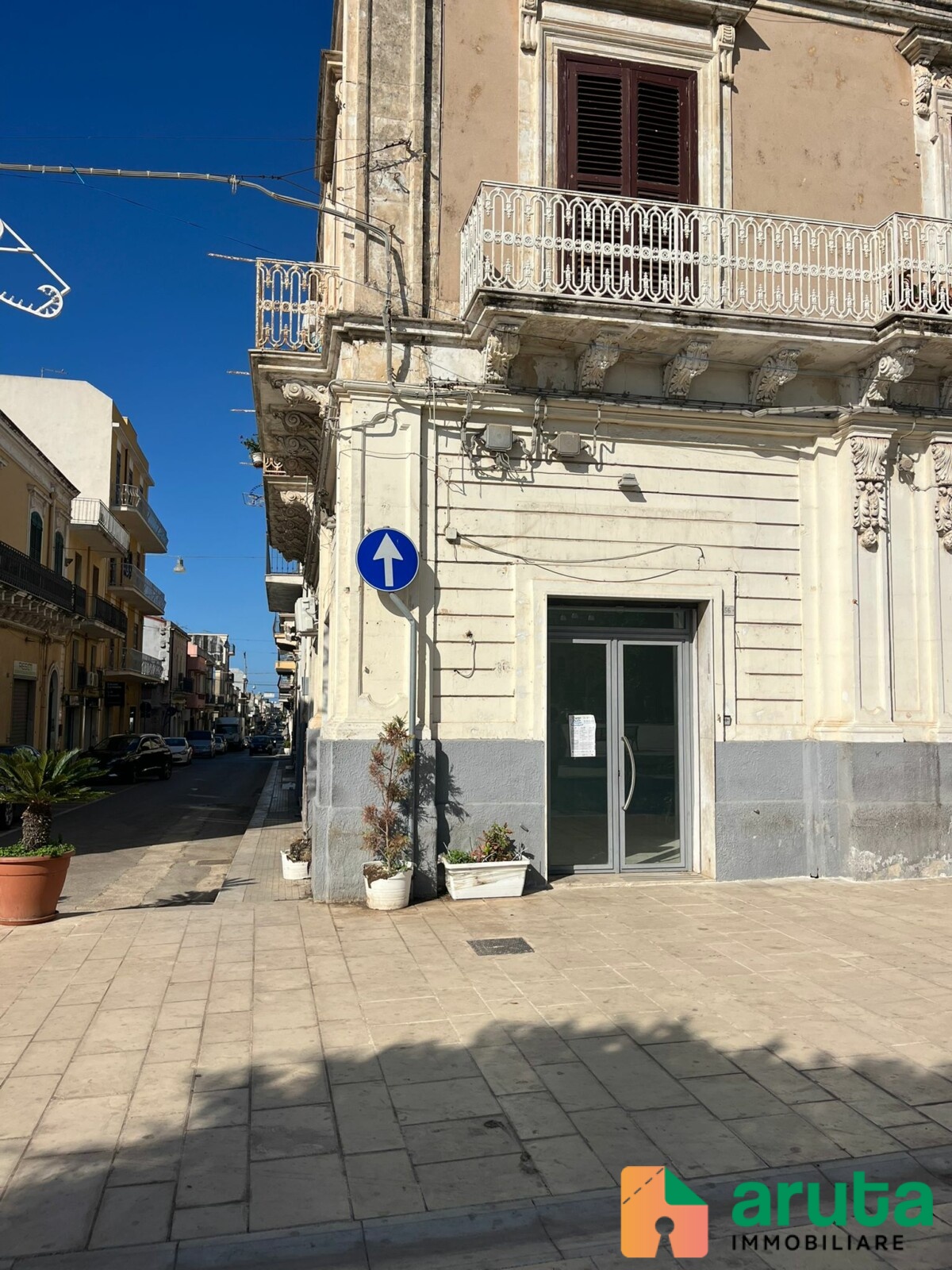 Pachino - Piazza Vittorio Emanuele angolo corso Nunzio Costa (4)