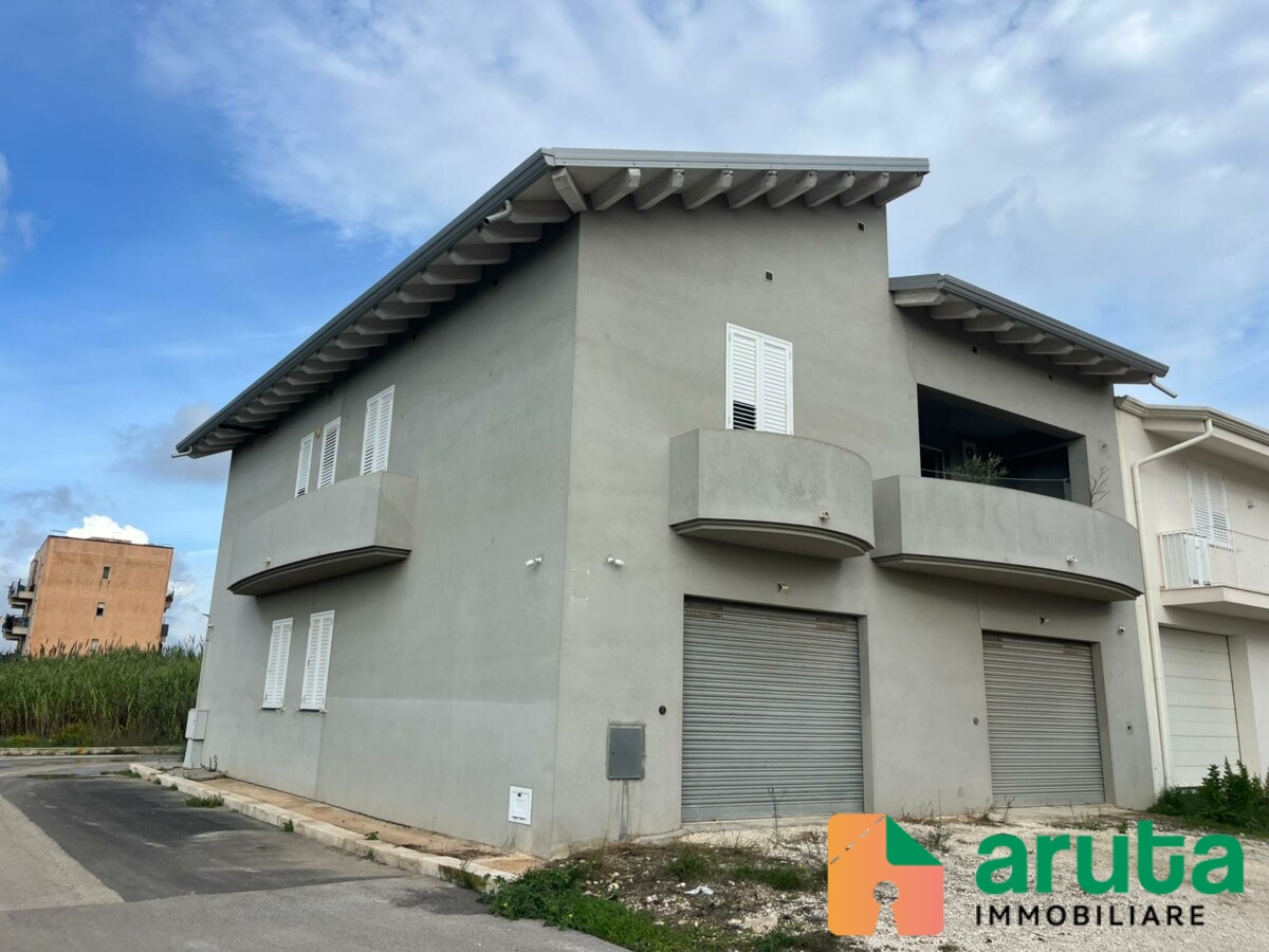 Pachino - Via Delle Mammole (42)