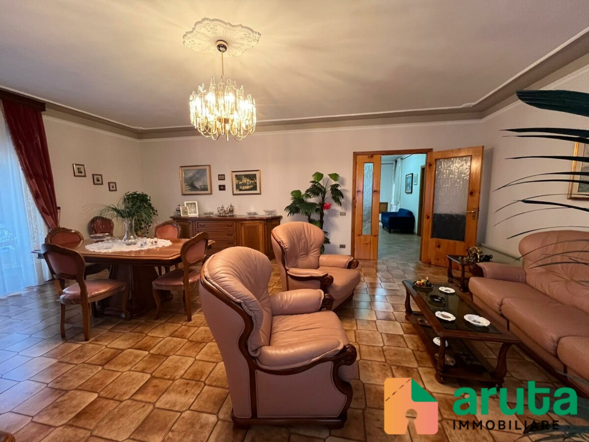 Pachino - Via Dei Gelsomini (1)