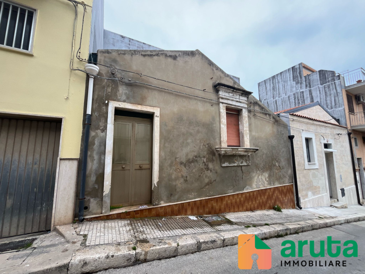 Pachino - Via Solferino (4)