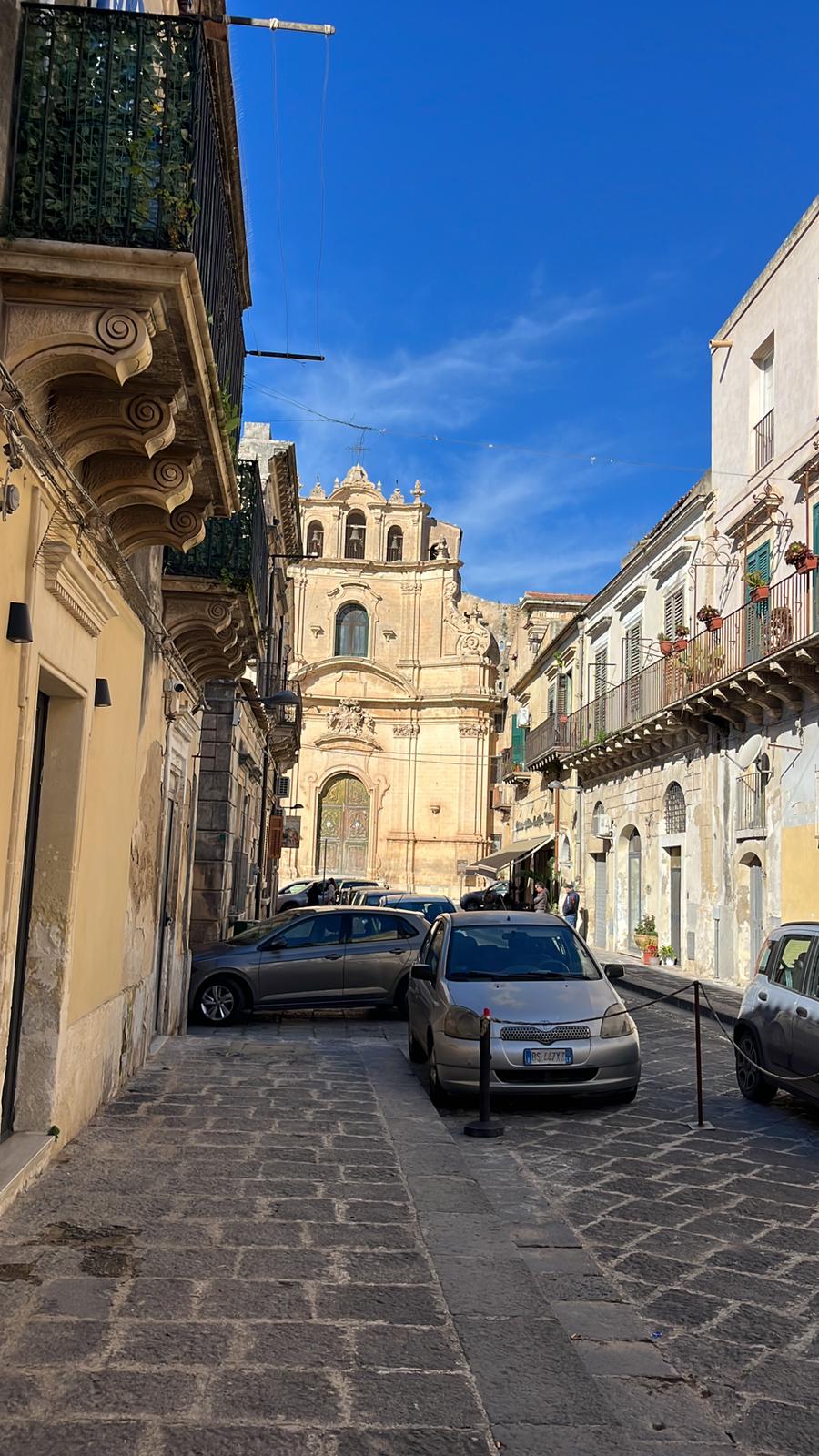 Noto - Vicolo Salonia (7)