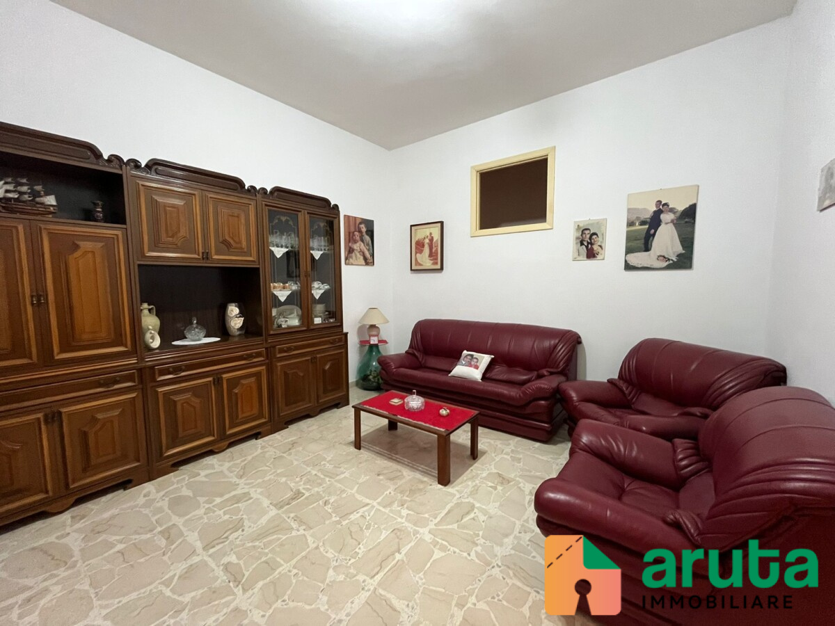 Pachino - Via Sicilia (7)