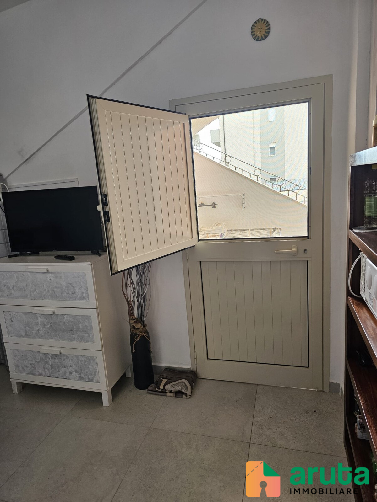 Portopalo - Via L. Sturzo (18)