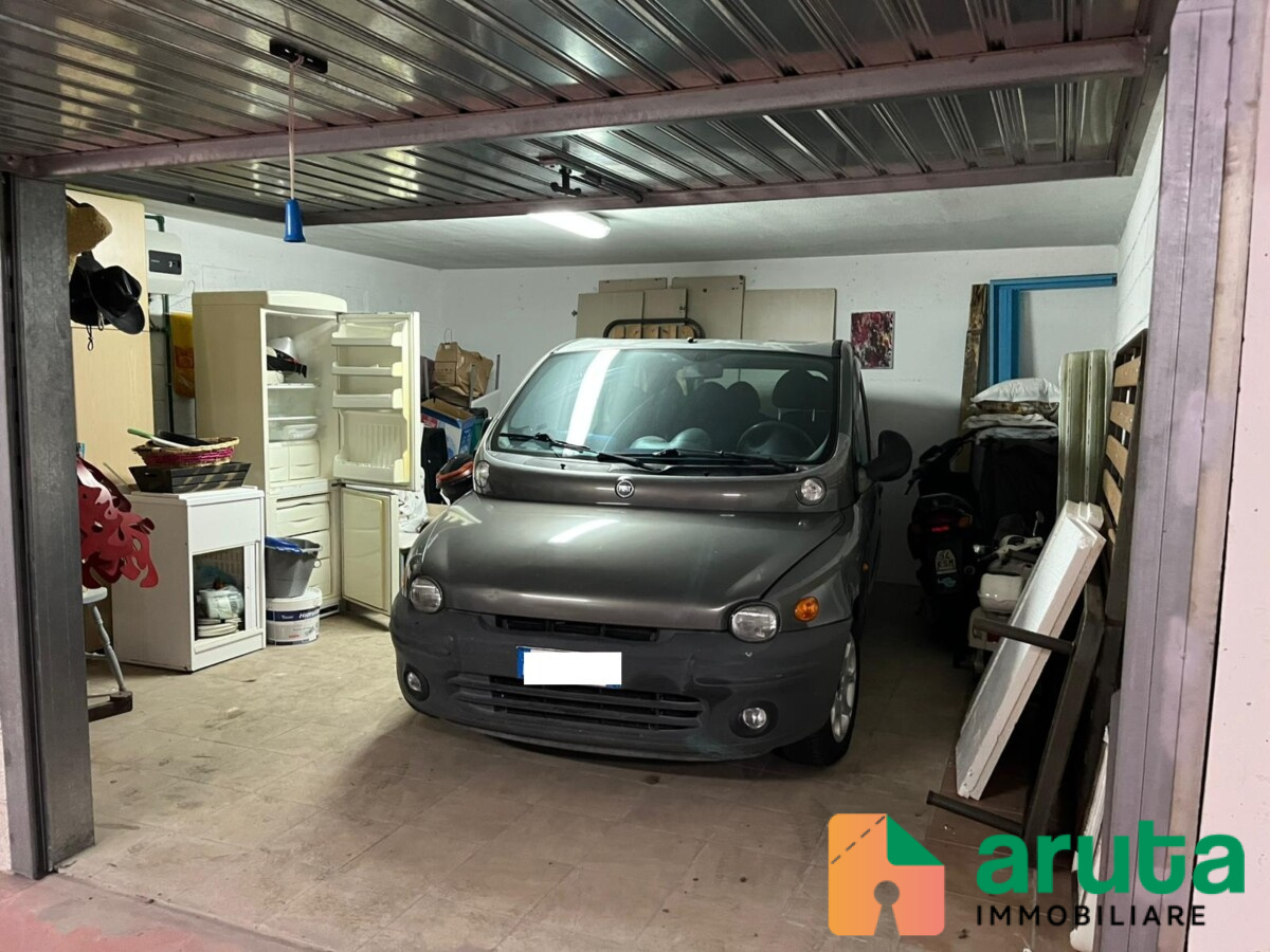 Portopalo - Via L. Sturzo (26)