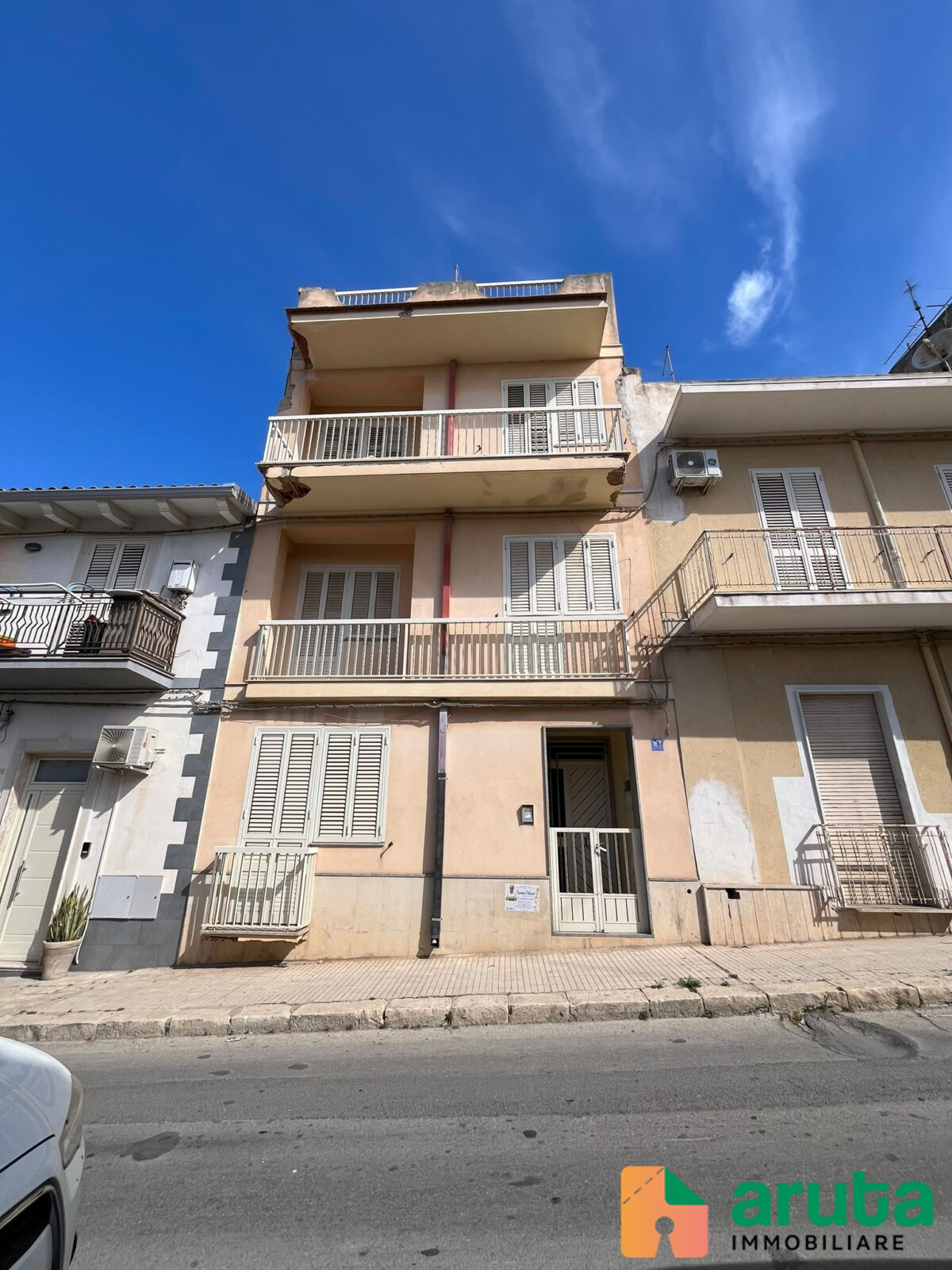 Pachino - Via A. Brancati (17)
