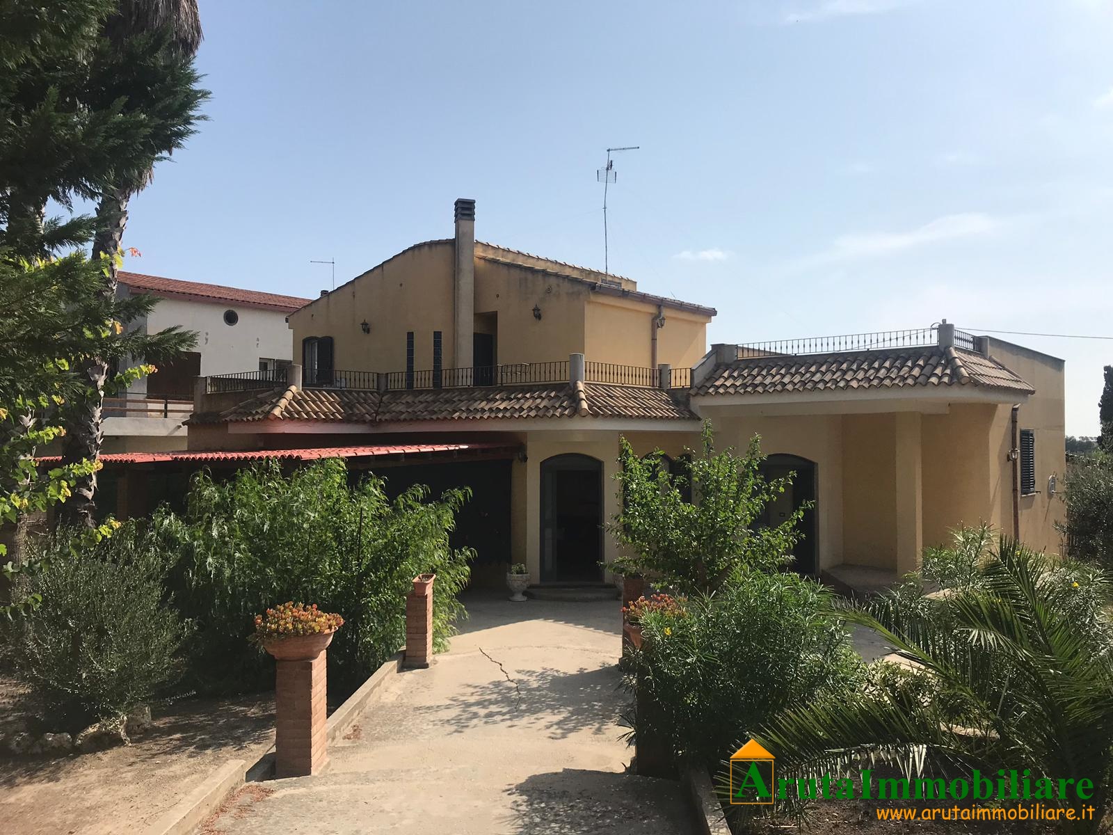 Proponiamo villa indipendente strada PachinoMarzamemi